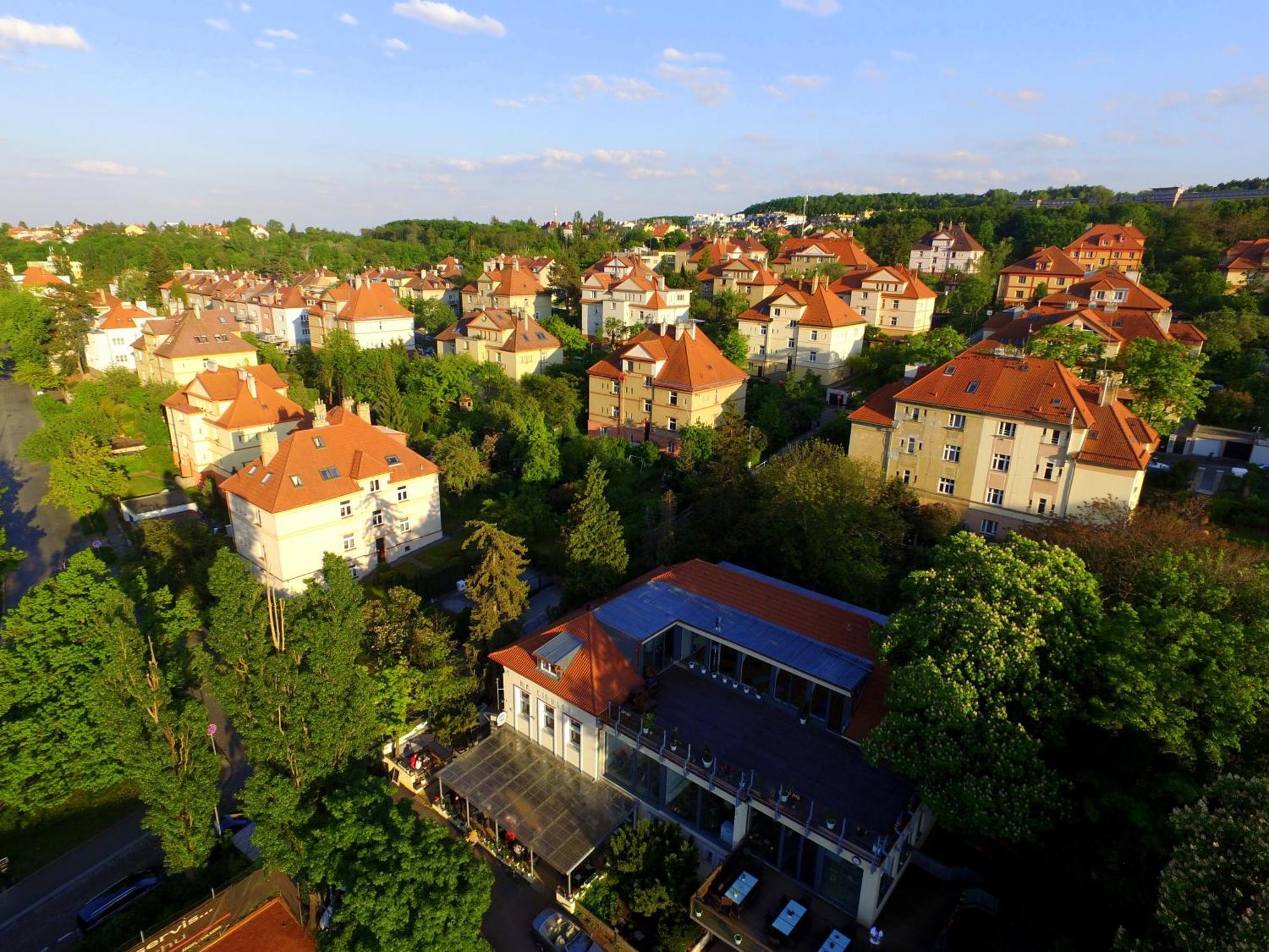 Sport Pension Cibulka Прага Экстерьер фото